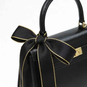 hb44f8f8dcd8f4e21a15e7e23d9b8e027o